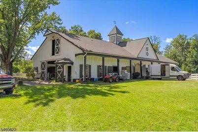 70 Sutton Rd, Tewksbury Township, NJ 08833 - Photo 17