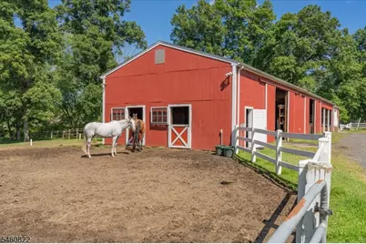 70 Sutton Rd, Tewksbury Township, NJ 08833 - Photo 31