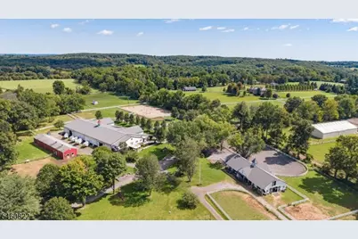 70 Sutton Rd, Tewksbury Township, NJ 08833 - Photo 23