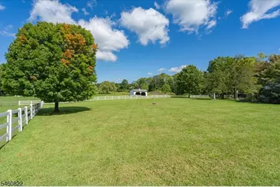 70 Sutton Rd, Tewksbury Township, NJ 08833 - Photo 7