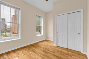 267 Martin Luther King Blvd, Newark, NJ 07102 - Photo 11