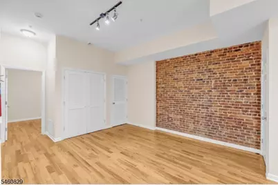 267 Martin Luther King Blvd #2, Newark, NJ 07102 - Photo 9