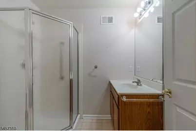 100 David Dr, Raritan Township, NJ 08822 - Photo 17