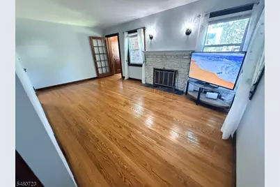 218 Pleasant Ave, Bergenfield, NJ 07621 - Photo 1