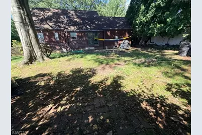 218 Pleasant Ave, Bergenfield, NJ 07621 - Photo 21
