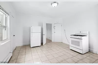 497 Crooks Ave #5, Clifton, NJ 07011 - Photo 5