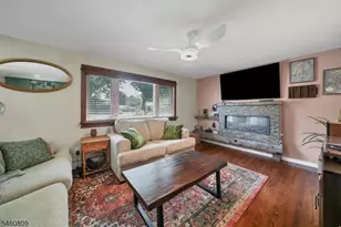 113 Carol Dr, Hackettstown, NJ 07840 - Photo 5