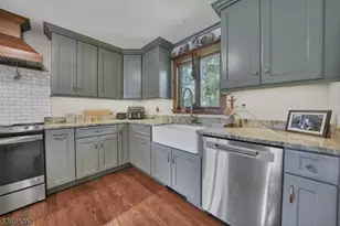 113 Carol Dr, Hackettstown, NJ 07840 - Photo 9