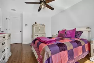 7 Christina Ct, Fairfield, NJ 07004 - Photo 19