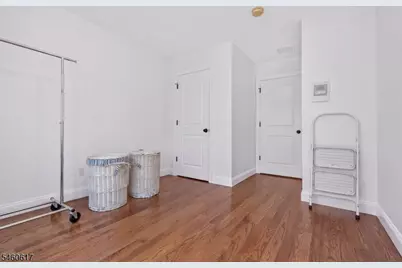 7 Christina Ct, Fairfield, NJ 07004 - Photo 15