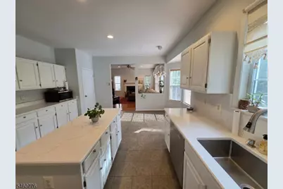 19 Goldenrod Dr, Montgomery Township, NJ 08502 - Photo 13