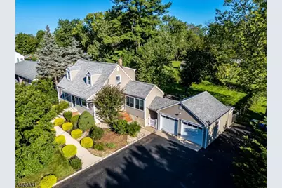 325 Triangle Rd, Hillsborough Township, NJ 08844 - Photo 3