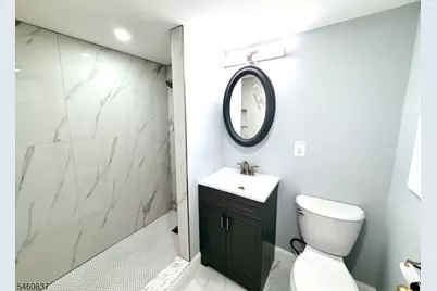 827 Savitt Pl, Union Township, NJ 07083 - Photo 29