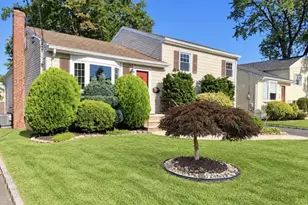 827 Savitt Pl, Union Township, NJ 07083 - Photo 3