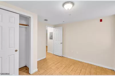 273 Martin Luther King Blvd, Newark, NJ 07102 - Photo 7