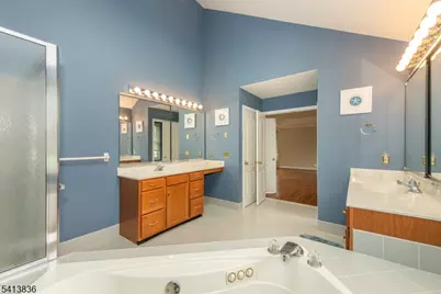 40 Vista Dr, Mount Olive, NJ 07836 - Photo 29