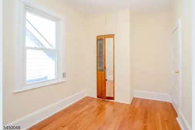 55 Thompson St, Raritan, NJ 08869 - Photo 19