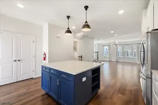17 Cortland Ct, Livingston, NJ 07039 - Photo 11