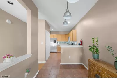 111 Cardigan Ct, Parsippany, NJ 07054 - Photo 13