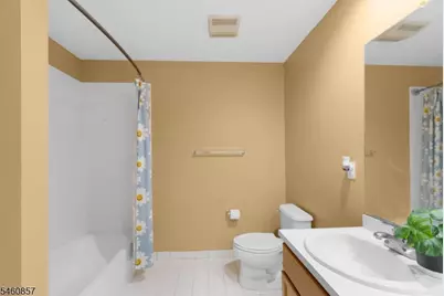 111 Cardigan Ct, Parsippany, NJ 07054 - Photo 33