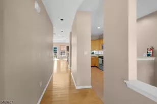 111 Cardigan Ct, Parsippany, NJ 07054 - Photo 13
