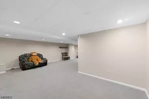 111 Cardigan Ct, Parsippany, NJ 07054 - Photo 41