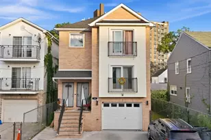 28 Hanford St, Newark, NJ 07114 - Photo 1