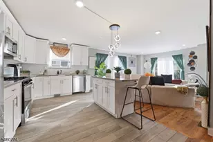 28 Hanford St, Newark, NJ 07114 - Photo 17