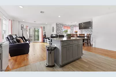 28 Hanford St, Newark, NJ 07114 - Photo 5