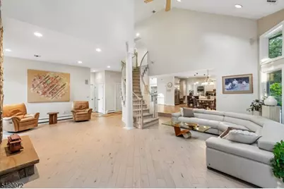 16 Apple Ln, Wayne, NJ 07470 - Photo 15