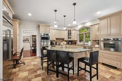 16 Apple Ln, Wayne, NJ 07470 - Photo 11