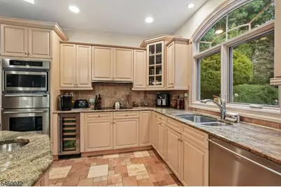 16 Apple Ln, Wayne, NJ 07470 - Photo 13