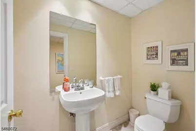 16 Apple Ln, Wayne, NJ 07470 - Photo 33