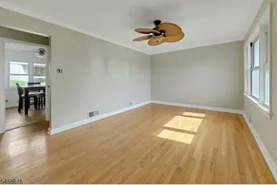 18 Plymouth Ct, Bloomfield, NJ 07003 - Photo 5