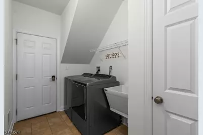 6 Sergeant Ct, Mount Olive, NJ 07828 - Photo 15