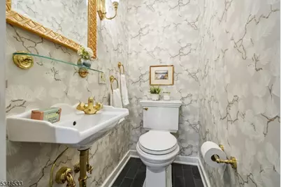 11 Meadowbrook Ct, Summit, NJ 07901 - Photo 19