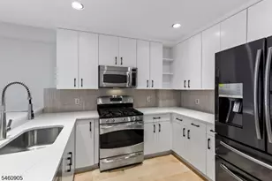 48 S Park St, Montclair, NJ 07042 - Photo 13