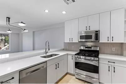 48 S Park St #517, Montclair, NJ 07042 - Photo 13