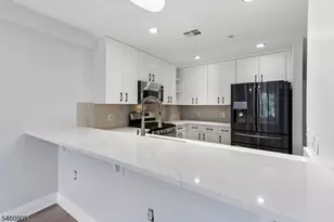 48 S Park St, Montclair, NJ 07042 - Photo 17