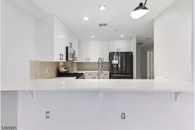 48 S Park St #517, Montclair, NJ 07042 - Photo 21