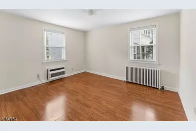 418 Lincoln Park, Cranford Township, NJ 07016 - Photo 7
