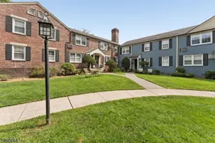 418 Lincoln Park, Cranford Township, NJ 07016 - Photo 17
