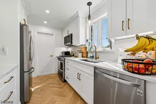 12 Wedgewood Dr, Verona, NJ 07044 - Photo 5