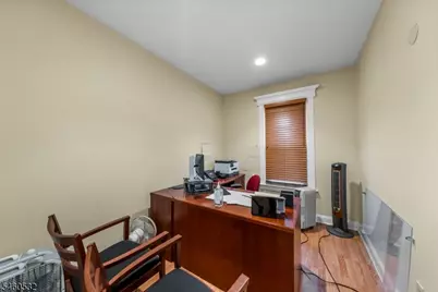 47 Park Ave, West Orange Township, NJ 07052 - Photo 13