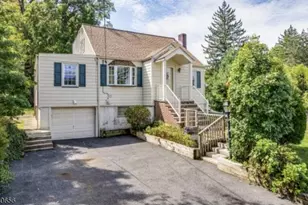495 Eagle Rock Ave, Roseland, NJ 07068 - Photo 1