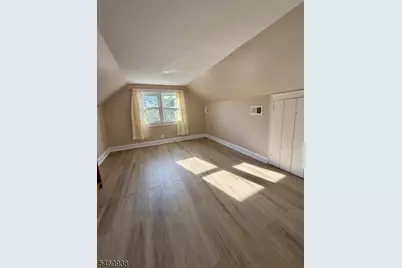 322 Hunter Ave, Scotch Plains Township, NJ 07076 - Photo 13