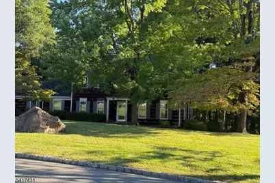 5 Harvey Dr, Bernardsville, NJ 07924 - Photo 1