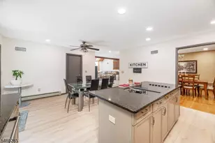 33 Radcliffe Dr, Sparta Township, NJ 07871 - Photo 15