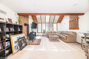 33 Radcliffe Dr, Sparta Township, NJ 07871 - Photo 9