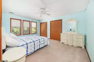 33 Radcliffe Dr, Sparta Township, NJ 07871 - Photo 25